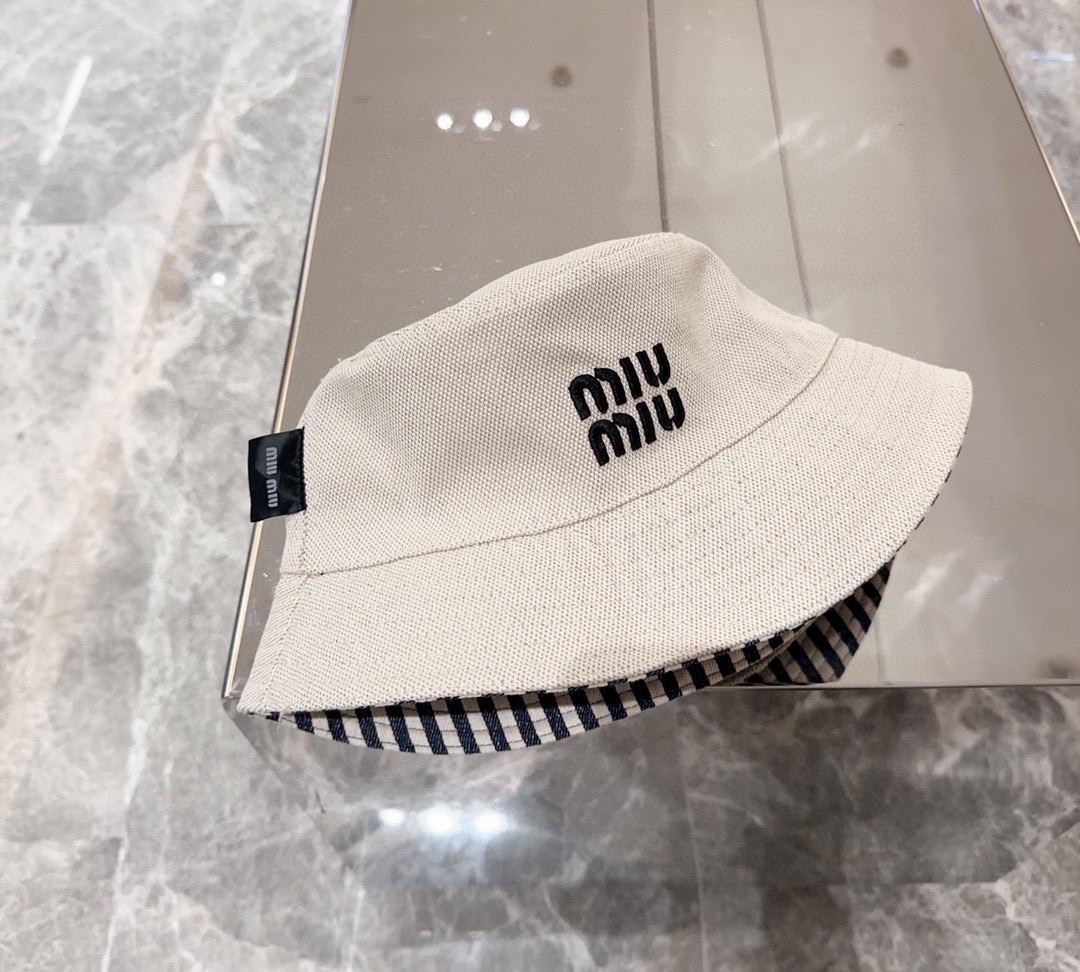 Miu Miu Caps